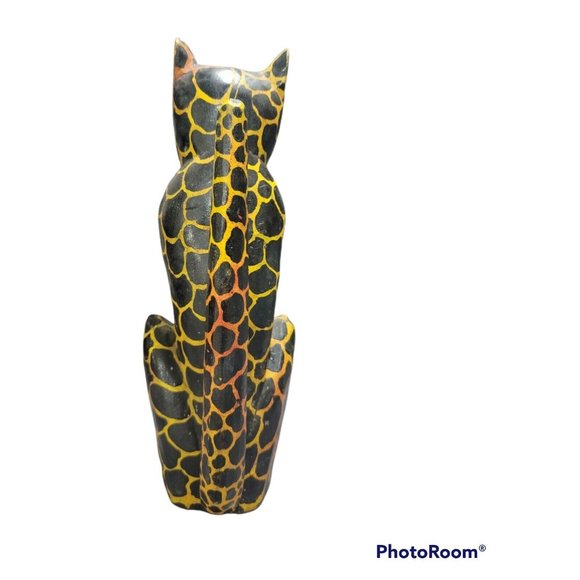 Unique Wooden African Cheetah Sculpture 9" Handcarved & painted w/ marble eyes - Picture 4 of 7